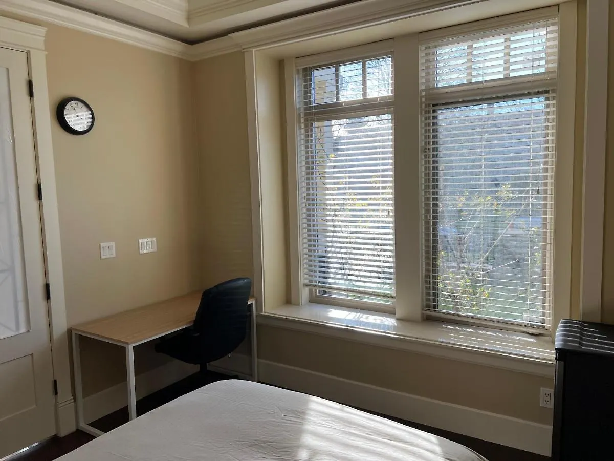 Mike'S Luxury House Apartment Vancouver 0*,  Canada